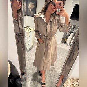 Vintage 80s Mervyn’s Grey Full Skirt Trench Coat w Puff Shoulders & Pockets Sz 6